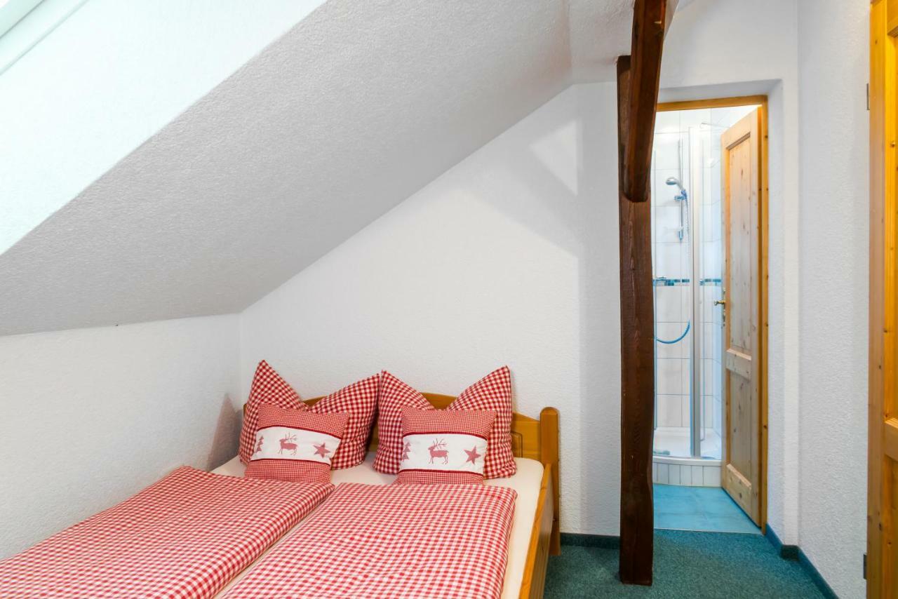 Appartements Und Ferienhaus Gasthof Kanzlersgrund Oberhof  Bagian luar foto